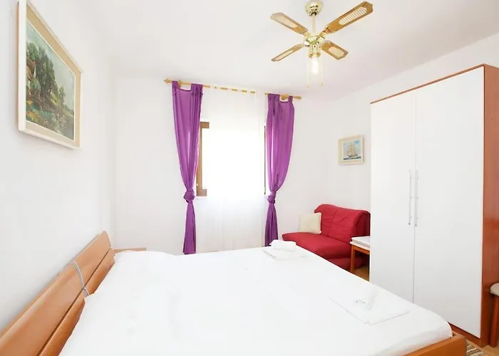 In Historic Center * Hvar Town