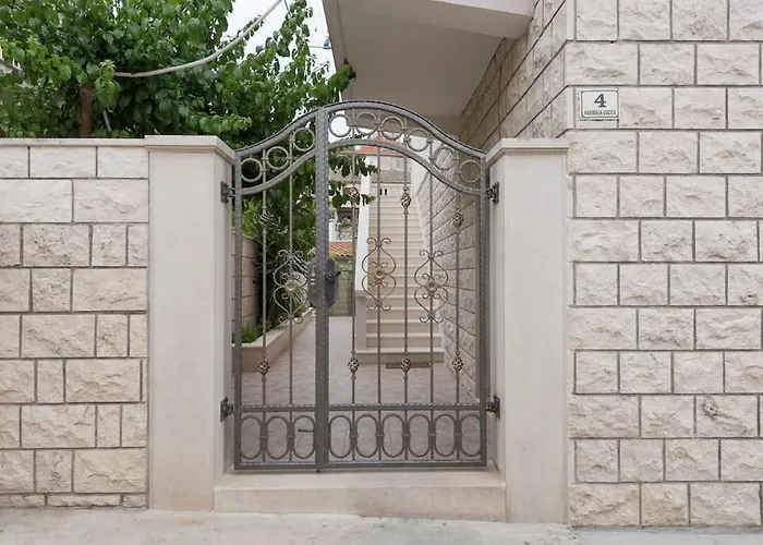 In Historic Center Apartment